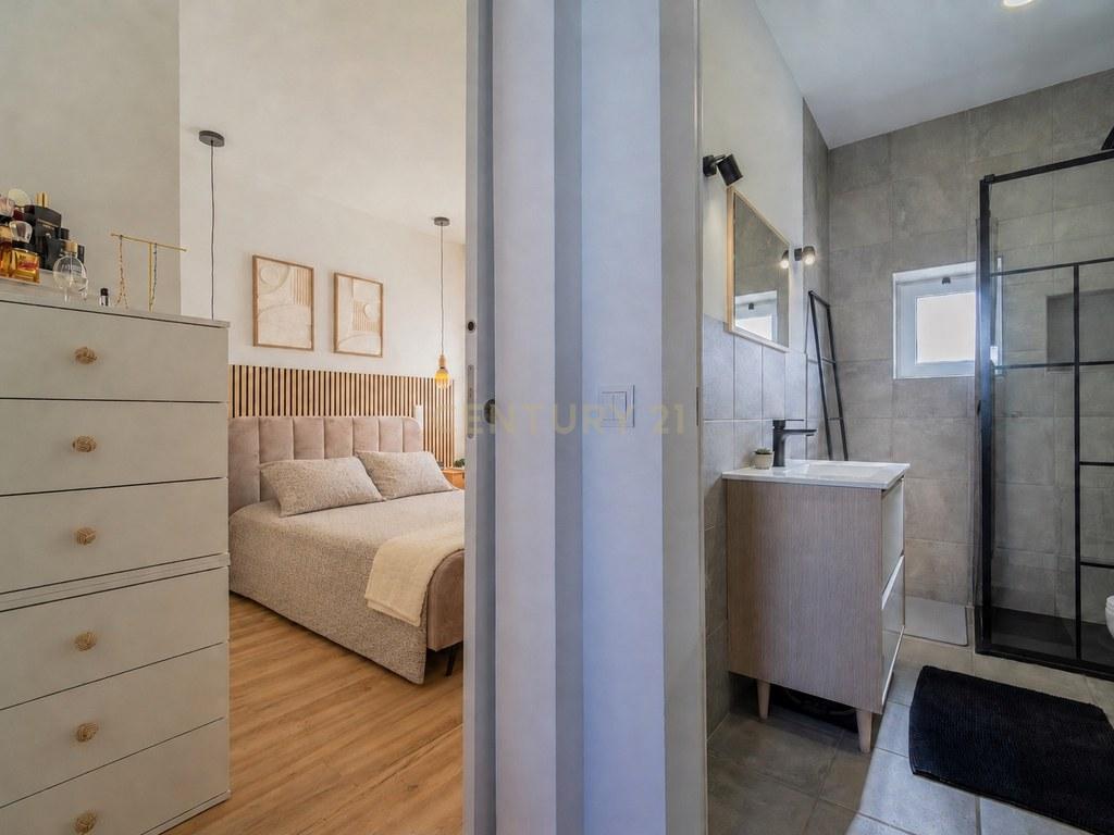 Apartment T1 in Olhão — image 17
