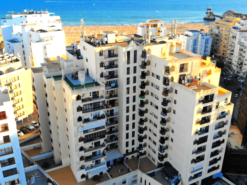 Apartment T1 in Portimão — image 01