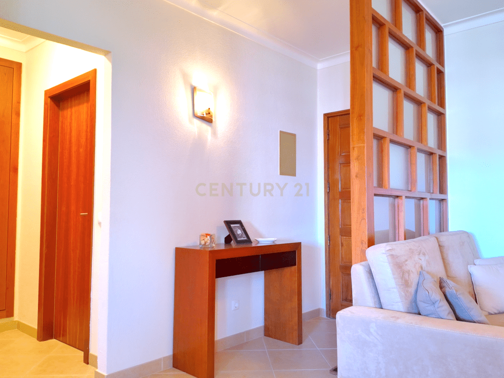 Apartment T1 in Portimão — image 04