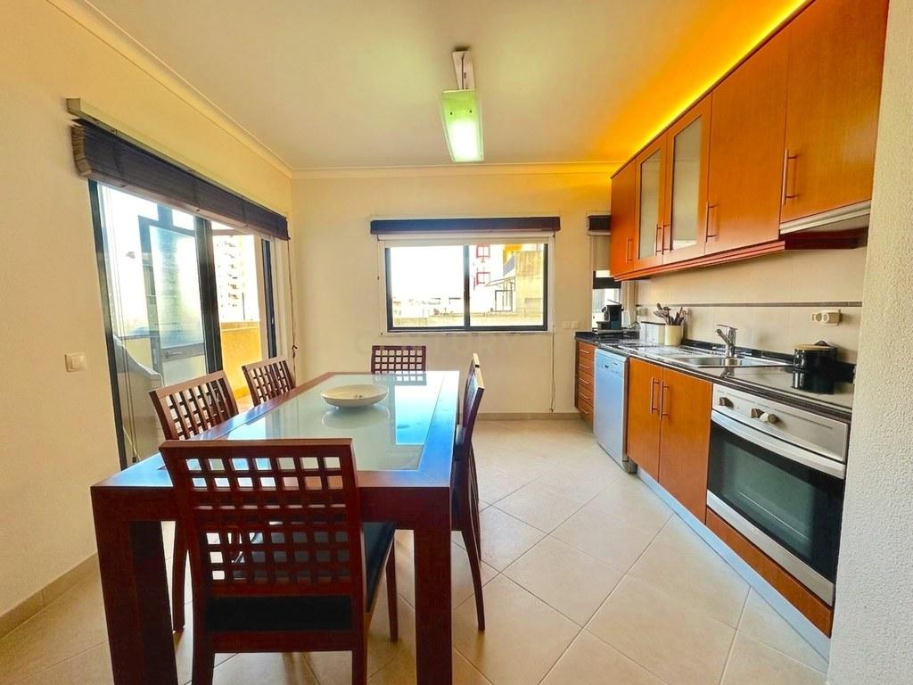 Apartment T1 in Portimão — image 08