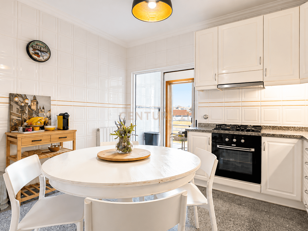 Apartment T2 in Arcozelo — image 03