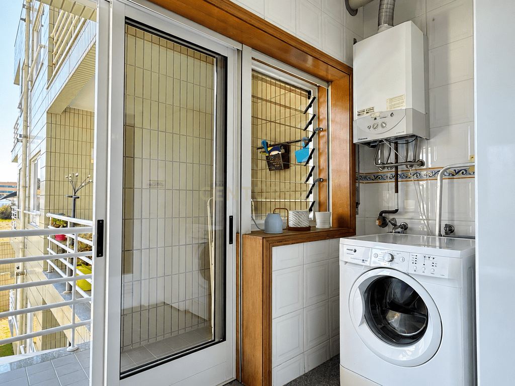 Apartment T2 in Arcozelo — image 15
