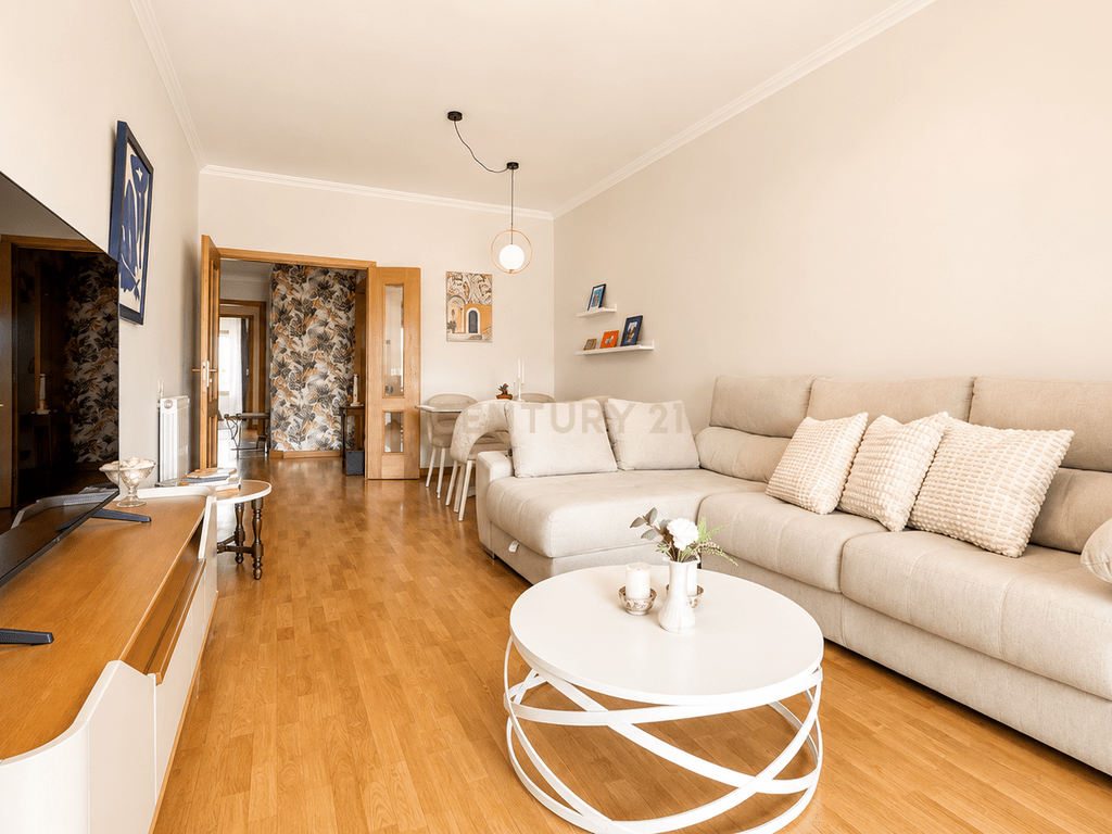 Apartment T2 in Arcozelo — image 21