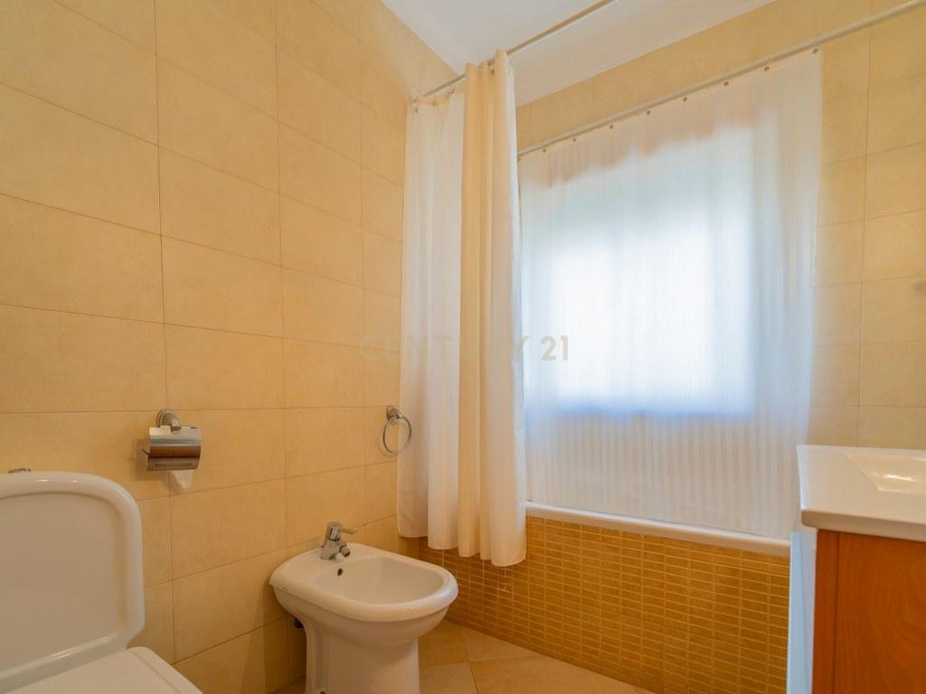 Apartment T2 in Castro Marim — image 24