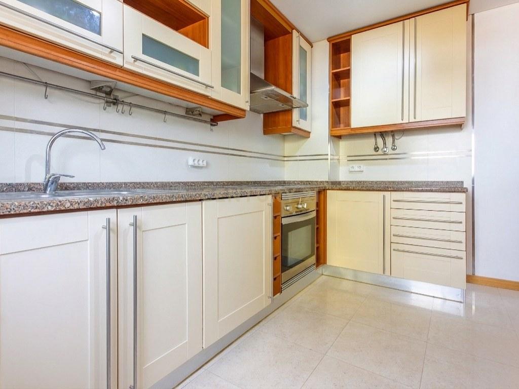 Apartment T2 in Corroios — image 05