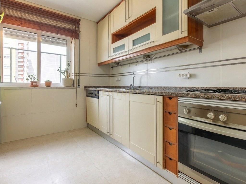 Apartment T2 in Corroios — image 06