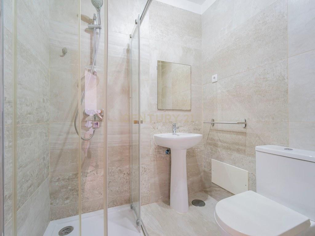 Apartment T2 in Olhão — image 09