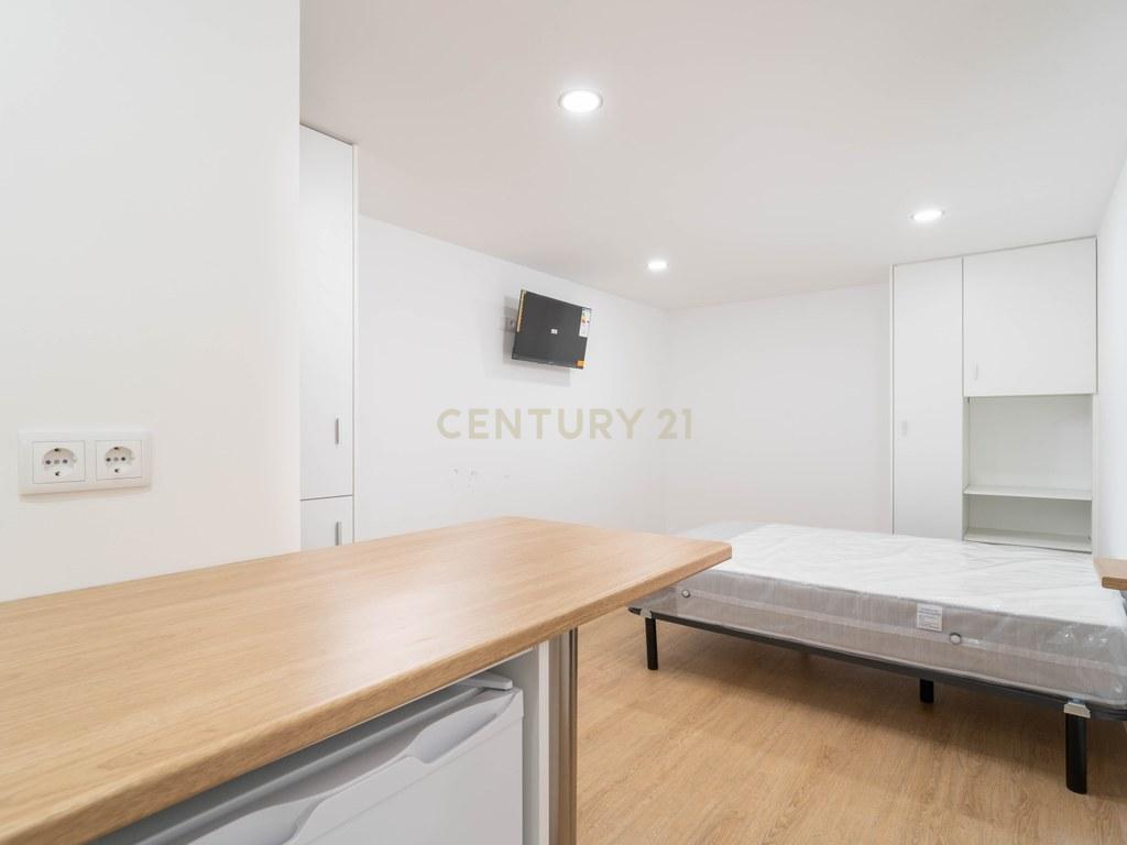 Apartment T2 in União das freguesias de Coimbra (Sé Nova, Santa Cruz, Almedina e São Bartolomeu) — image 07