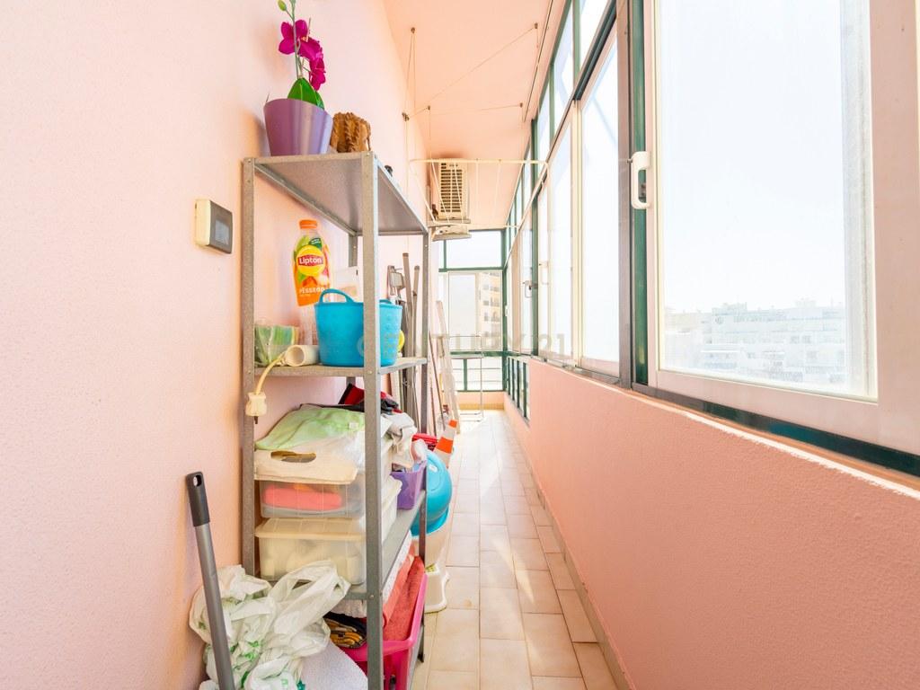 Apartment T2 in União das freguesias de Faro (Sé e São Pedro) — image 17