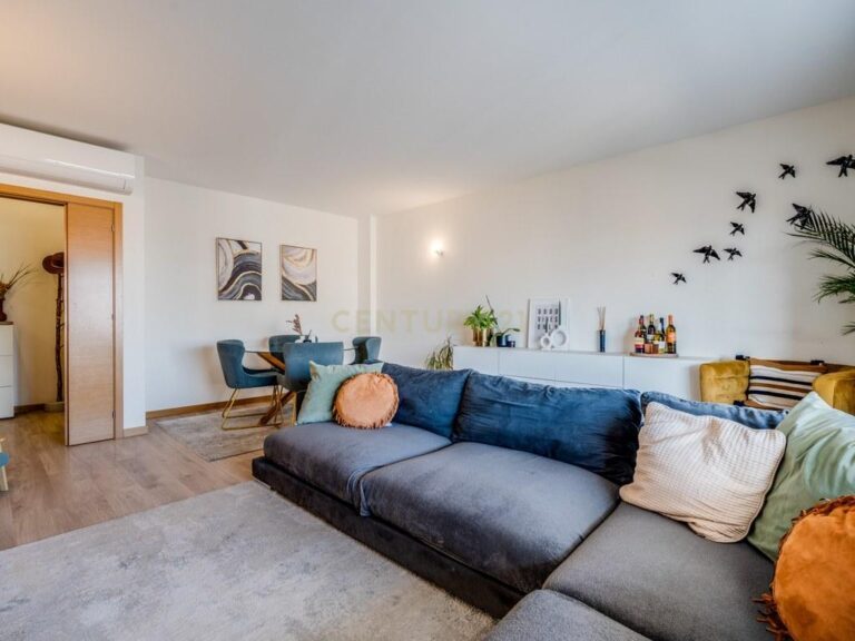 Apartment T3 in Portimão — image 01