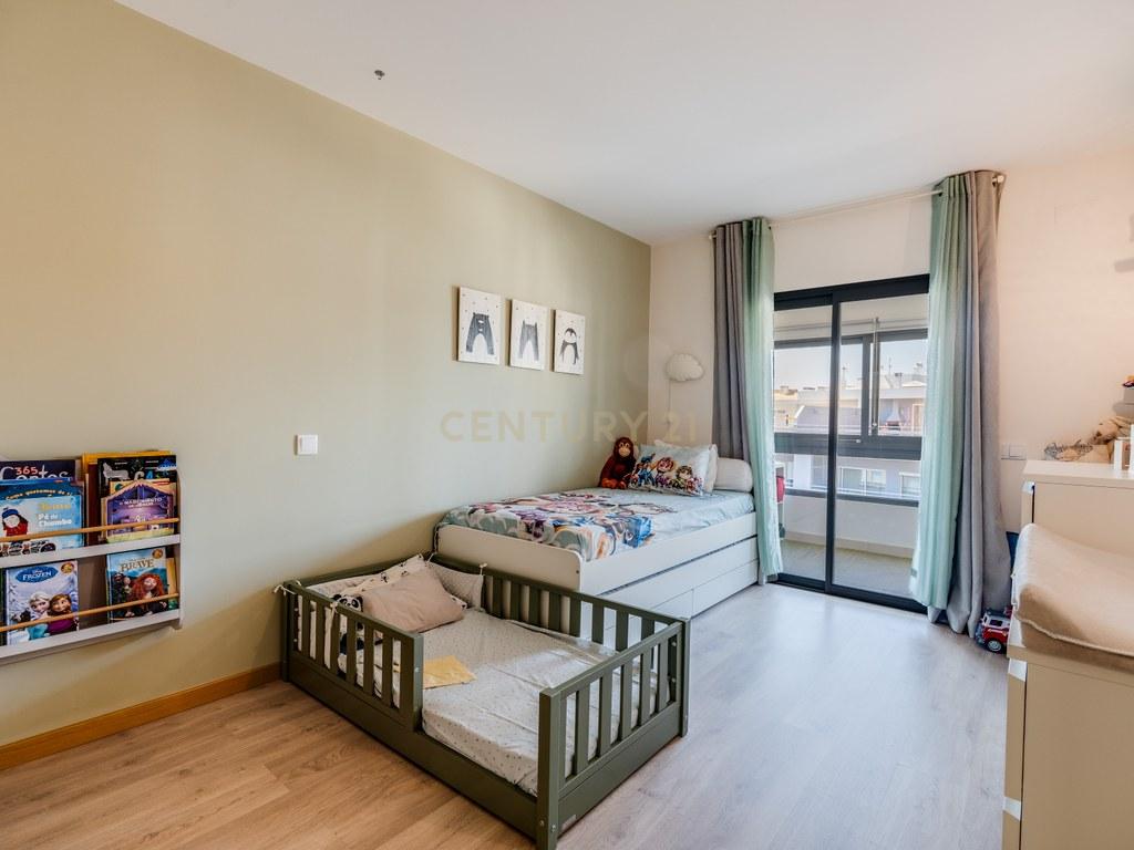 Apartment T3 in Portimão — image 27