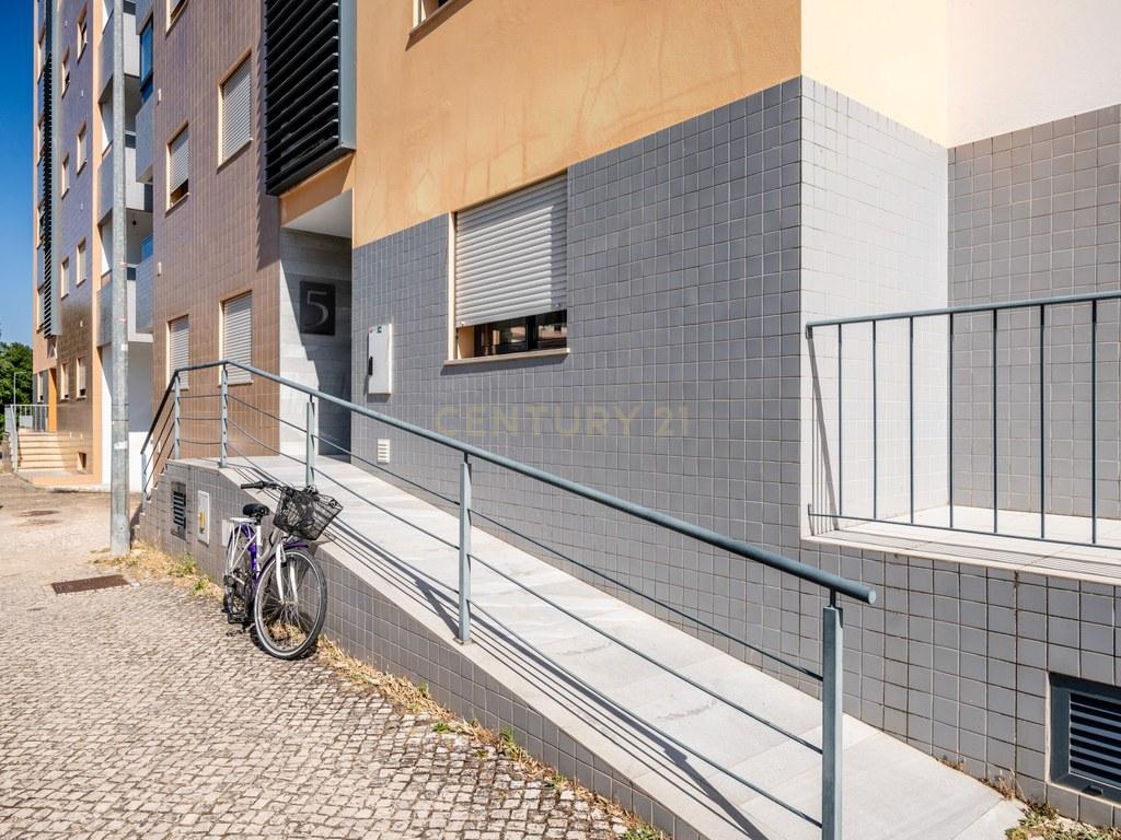 Apartment T3 in Portimão — image 42