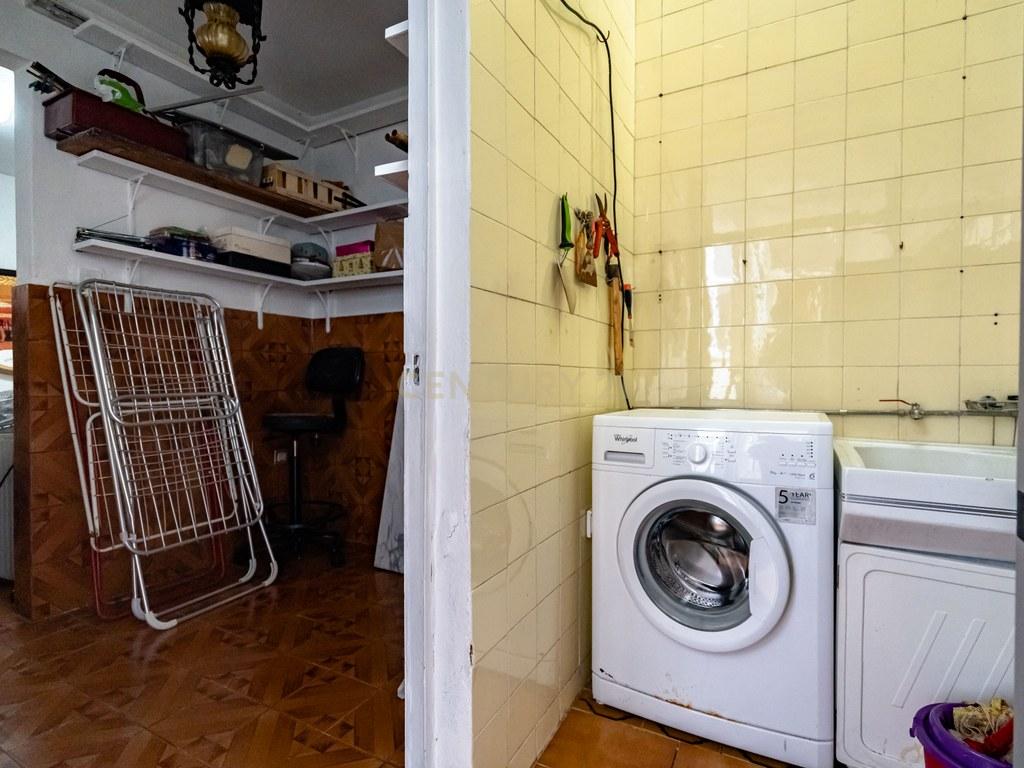 Apartment T3 in União das freguesias de Coimbra (Sé Nova, Santa Cruz, Almedina e São Bartolomeu) — image 23