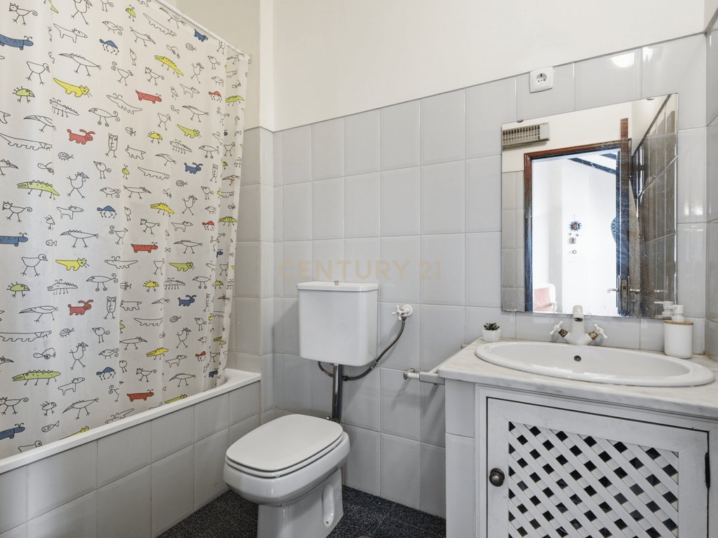 Apartment T3 in União das freguesias de Lourinhã e Atalaia — image 24