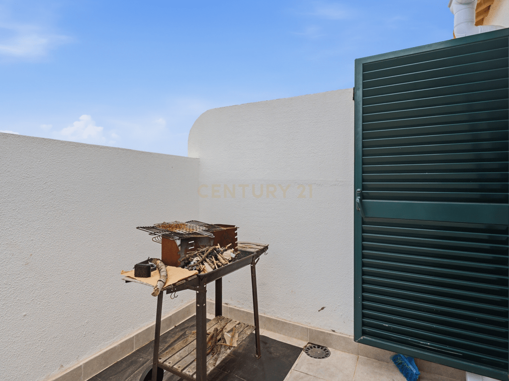 Apartment T3 in União das freguesias de Lourinhã e Atalaia — image 28