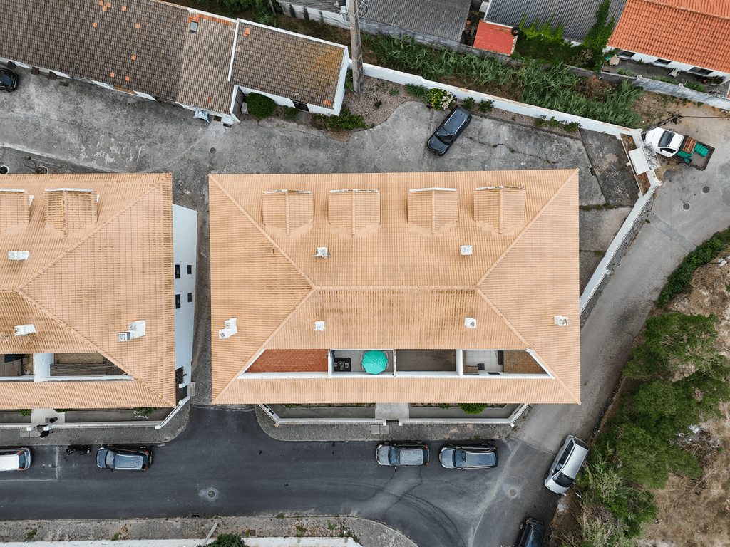 Apartment T3 in União das freguesias de Lourinhã e Atalaia — image 35