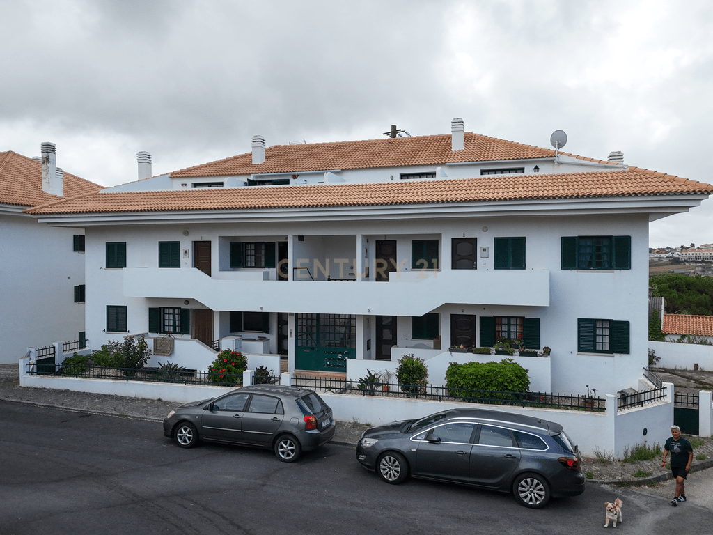 Apartment T3 in União das freguesias de Lourinhã e Atalaia — image 41