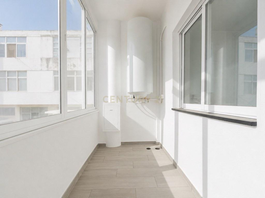Apartment T4+ in Olhão — image 05