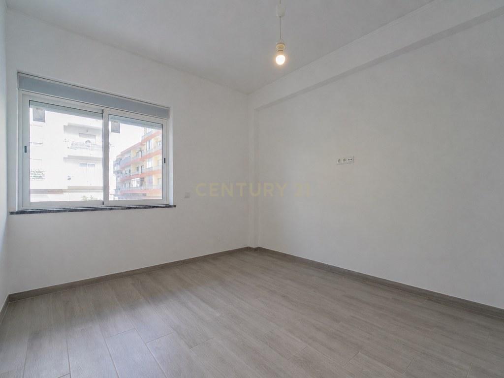 Apartment T4+ in Olhão — image 08