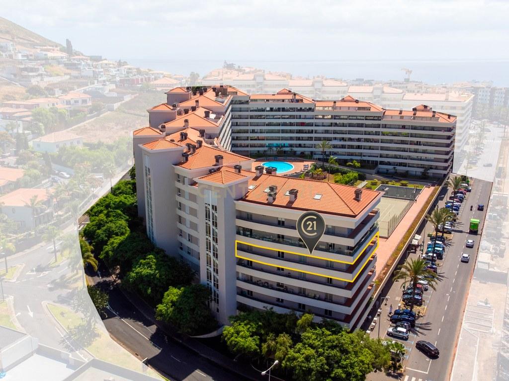 Apartment T4+ in São Martinho — image 19