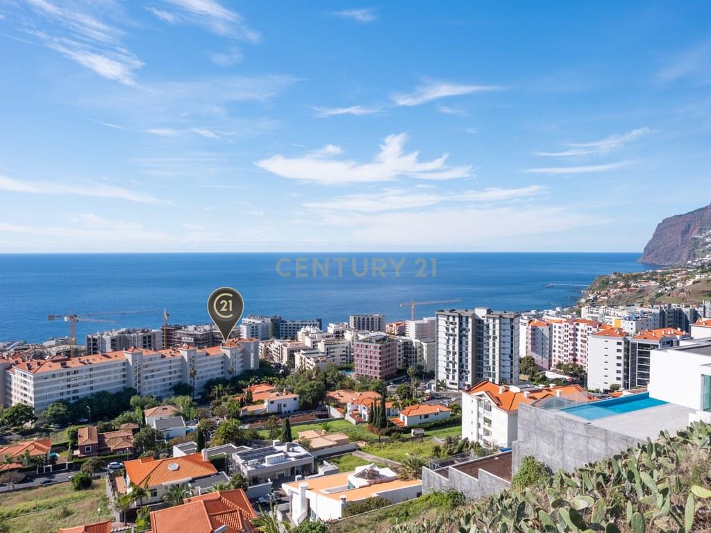Apartment T4+ in São Martinho — image 20