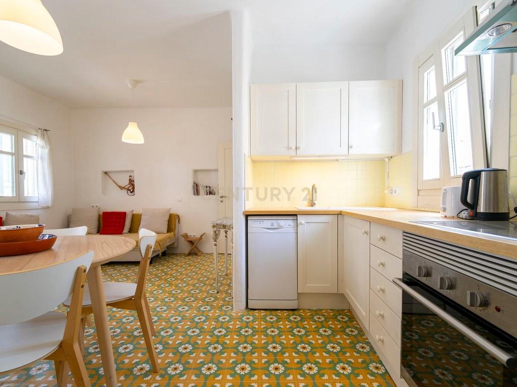House T1 in União das freguesias de Tavira (Santa Maria e Santiago) — image 08