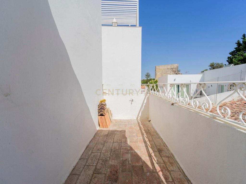 House T1 in União das freguesias de Tavira (Santa Maria e Santiago) — image 13