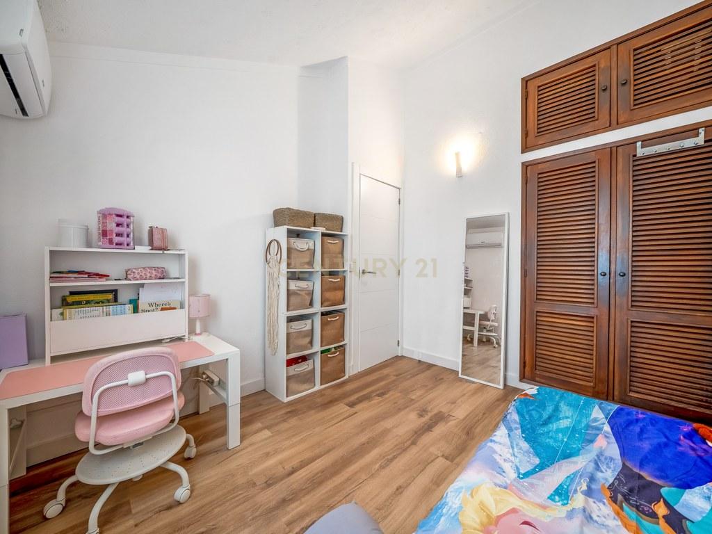 House T2 in Albufeira e Olhos de Água — image 21