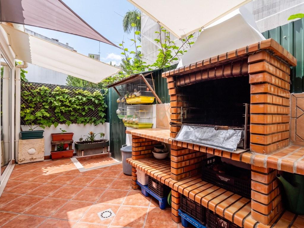 House T2 in Albufeira e Olhos de Água — image 14