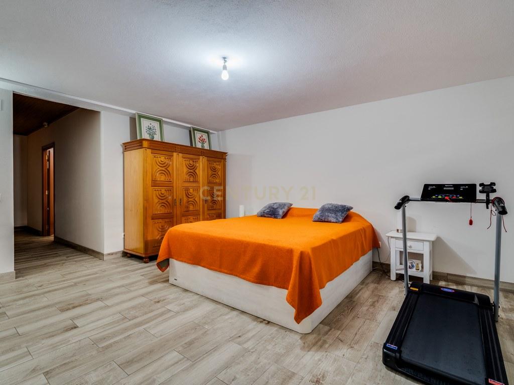 House T2 in Albufeira e Olhos de Água — image 30