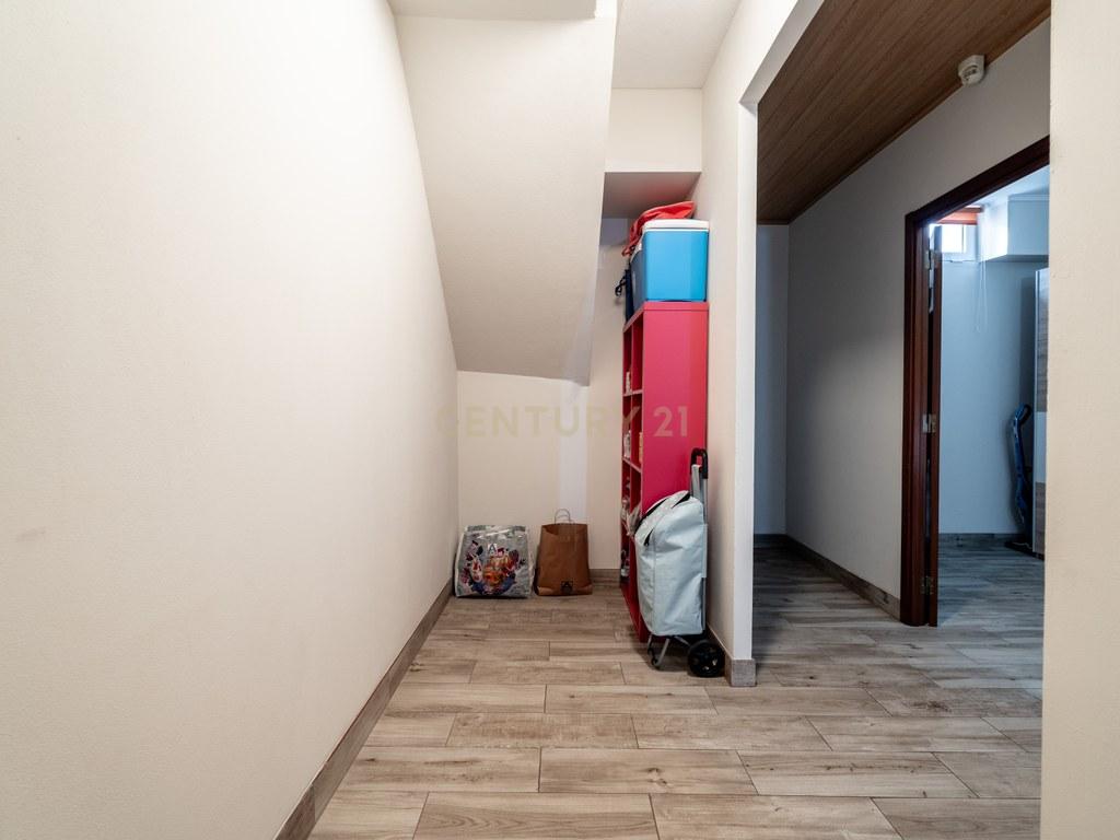 House T2 in Albufeira e Olhos de Água — image 33