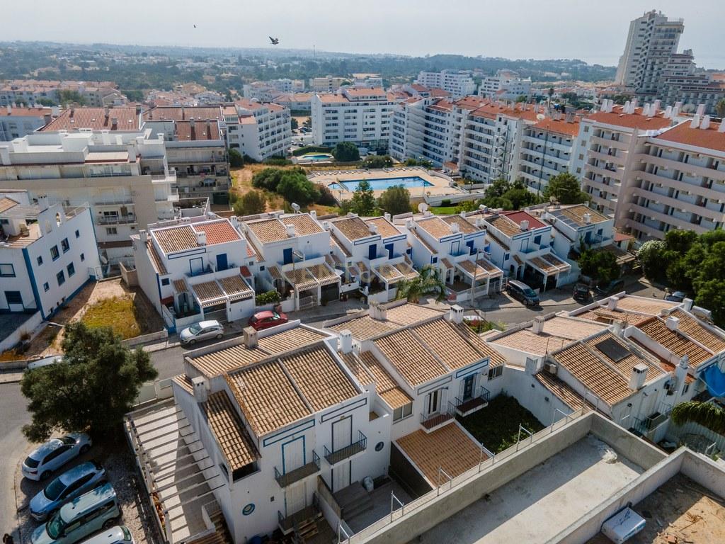 House T2 in Albufeira e Olhos de Água — image 35