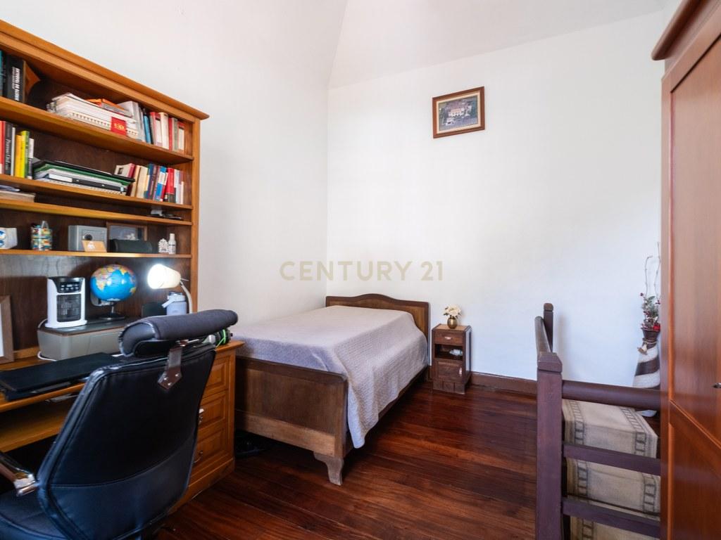 House T3 in Campanário — image 17