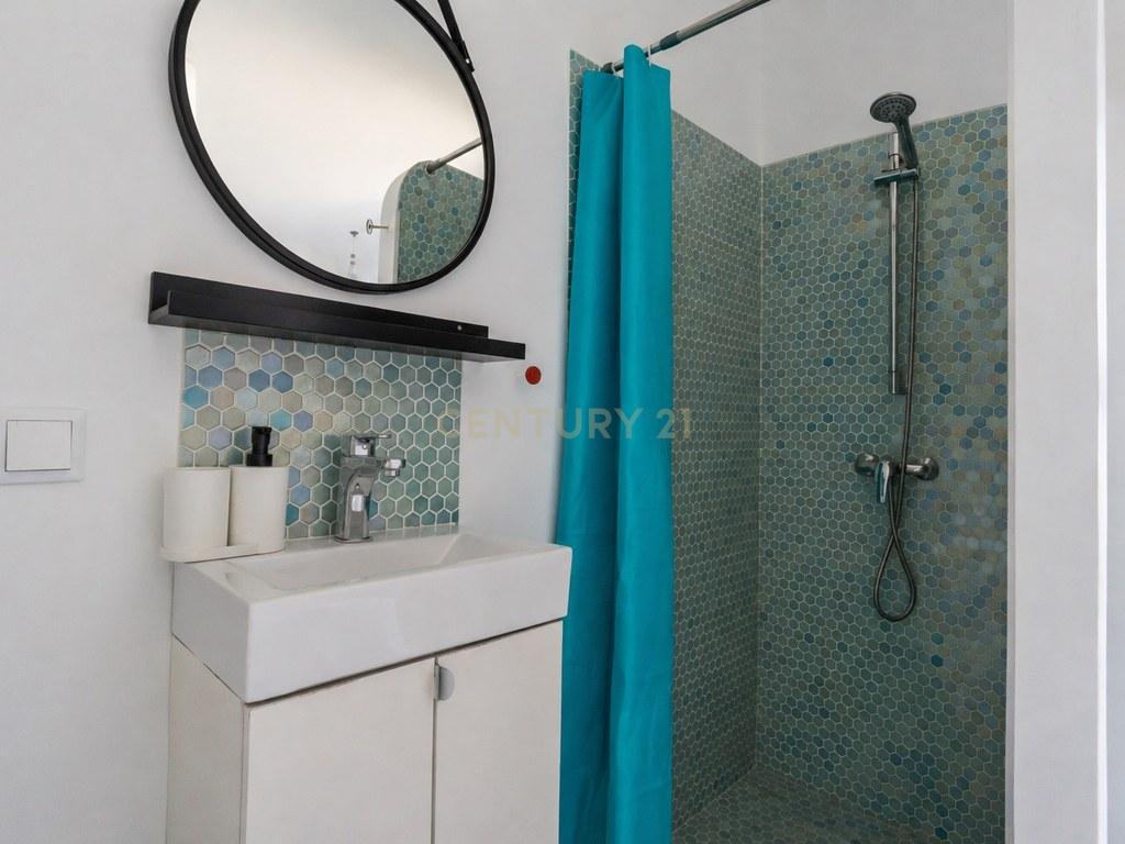 House T3 in Olhão — image 30