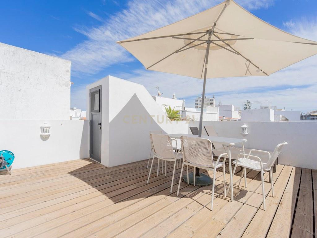 House T3 in Olhão — image 31