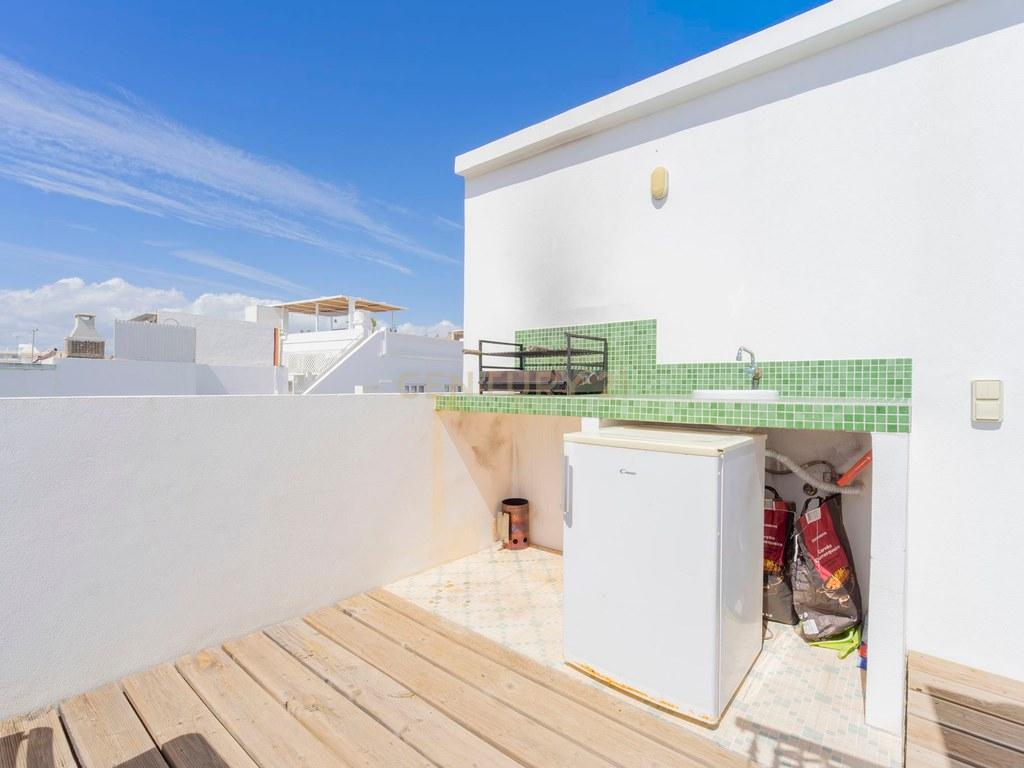 House T3 in Olhão — image 33