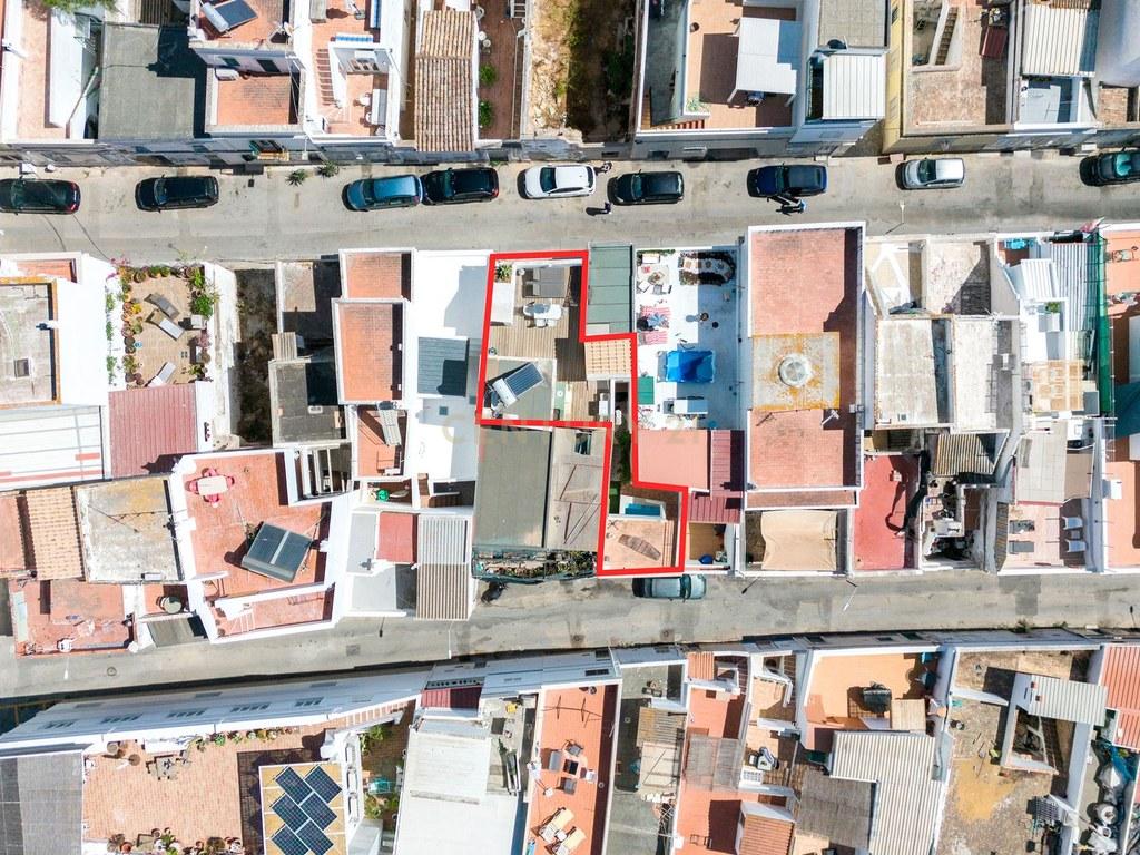 House T3 in Olhão — image 37
