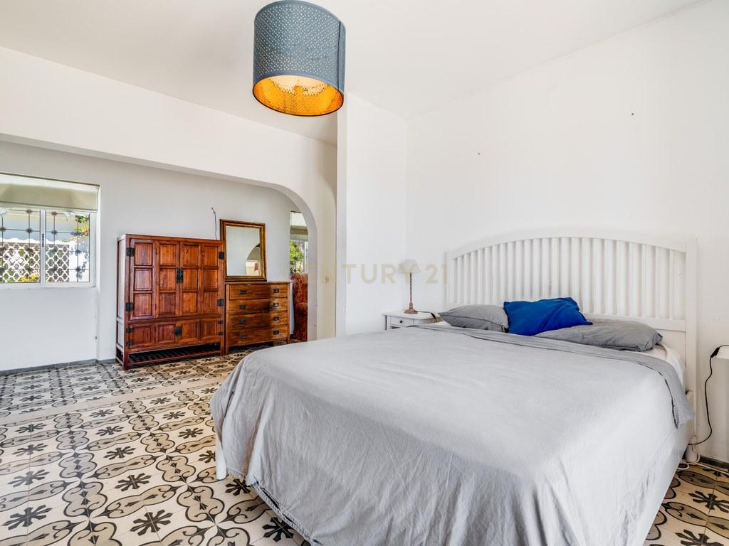 House T4+ in Albufeira e Olhos de Água — image 31
