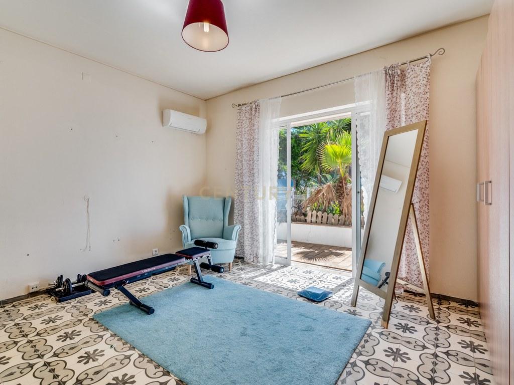 House T4+ in Albufeira e Olhos de Água — image 40