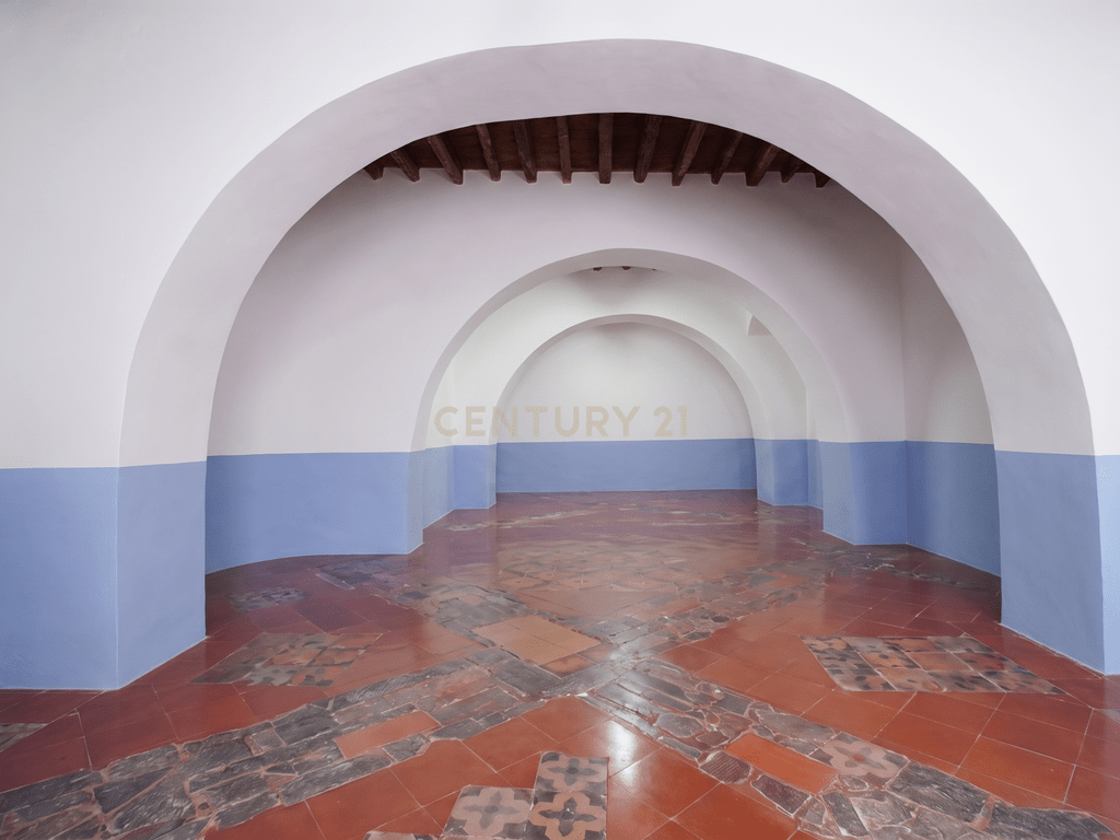 House T4+ in Mértola — image 33