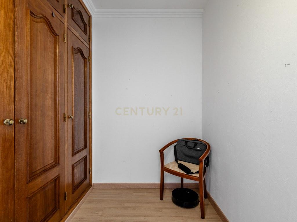 House T4+ in Montenegro — image 07