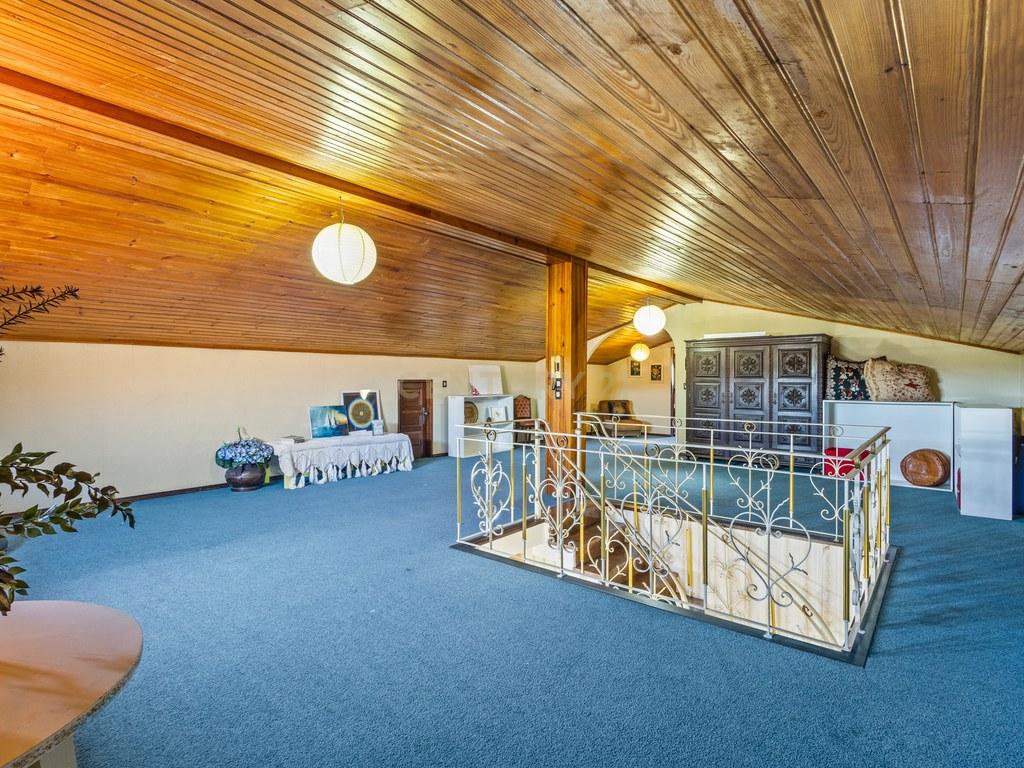House T4+ in União das freguesias de Lourinhã e Atalaia — image 27