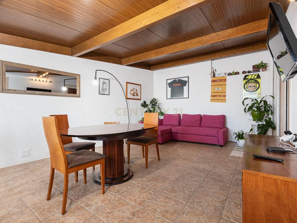 House T4+ in Vila Franca de Xira — image 17