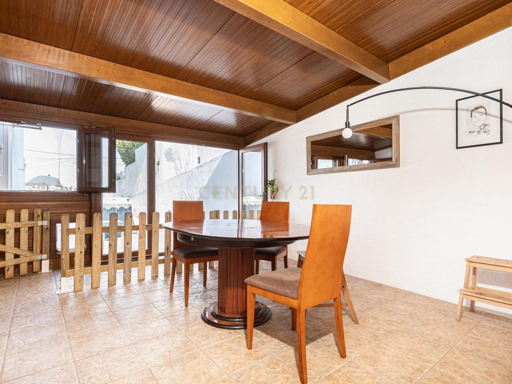 House T4+ in Vila Franca de Xira — image 18