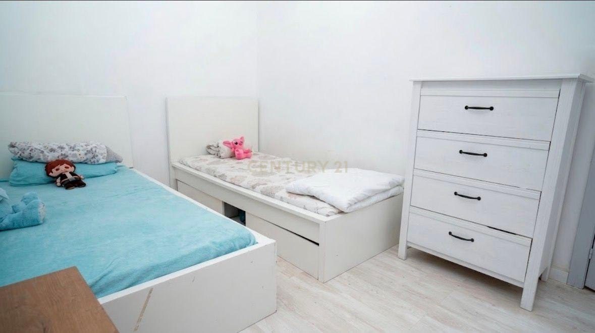 3-bedroom apartment in Ramada with 92 m² and an incredible view over Lisbon — C0364-06393 — image 14