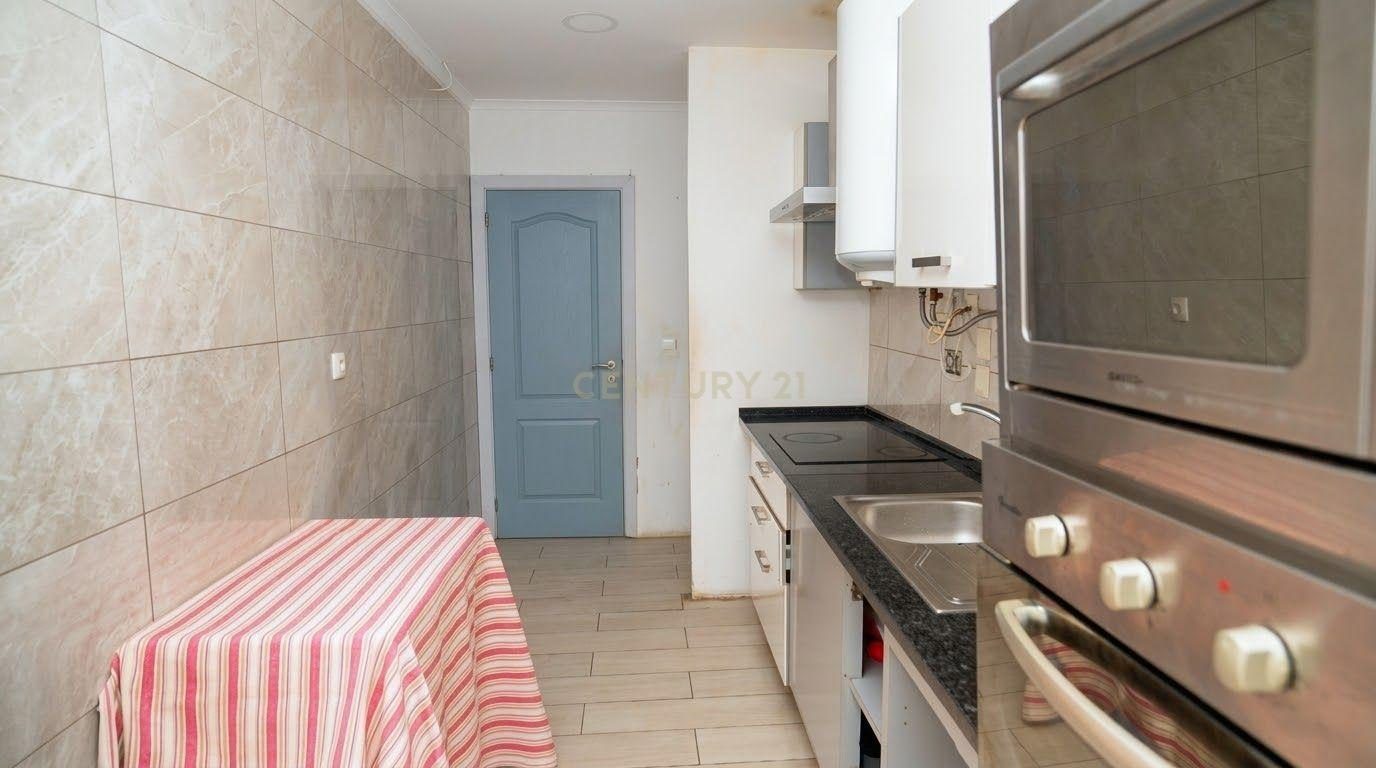 3-bedroom apartment in Ramada with 92 m² and an incredible view over Lisbon — C0364-06393 — image 21